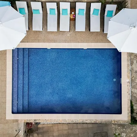 Son Sera Villa *